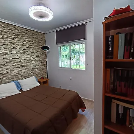 Adosado En Riomar-3, Urbanizacion Residencial Privada